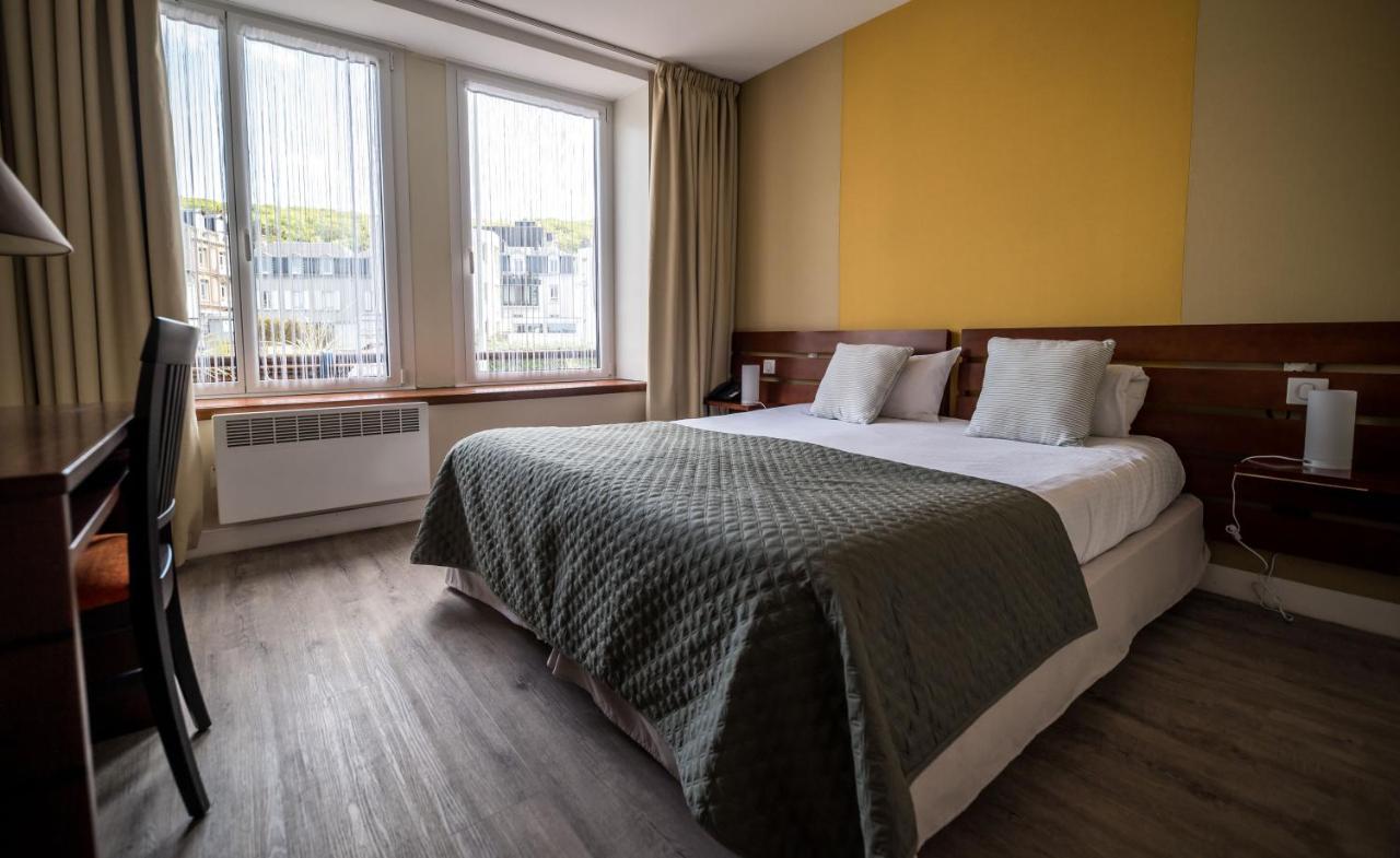 Logis Hotel - La Petite Rade เลออาฟร์ ภายนอก รูปภาพ